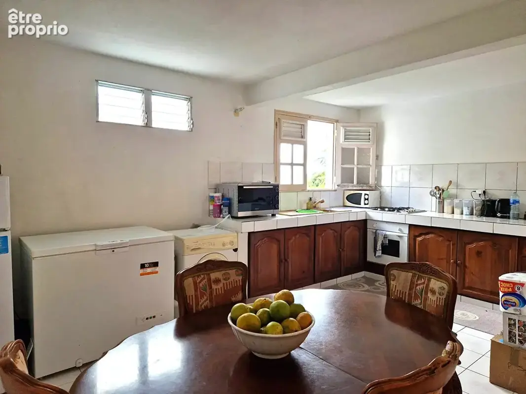 Immeuble 254m² à rivière-pilote - photo 7