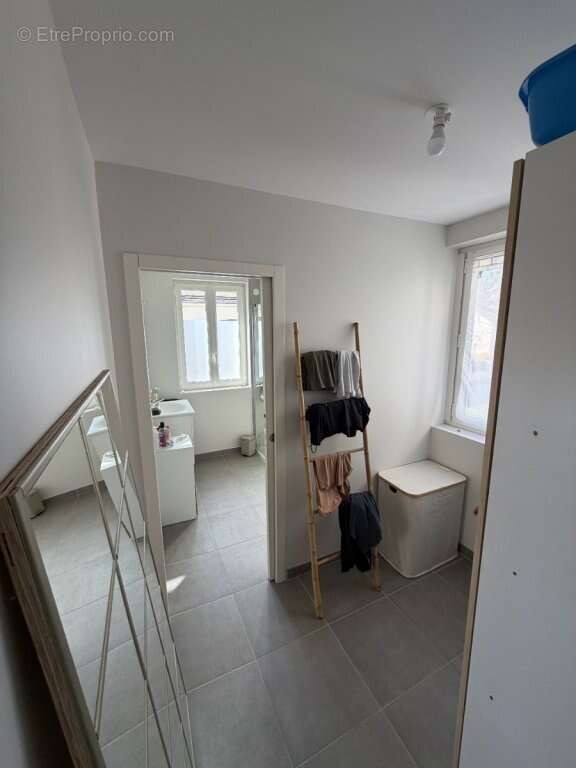 Maison à MONTCHANIN