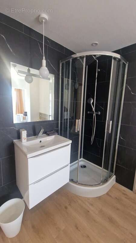 Investissement d’exception : 5 pièces, 104 m², colocation, vue mer, état neuf - photo 21