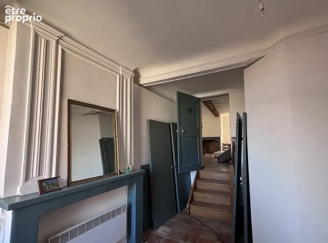 Appartement 141m2 à rénover avec terrasse - fort potentiel - photo 6