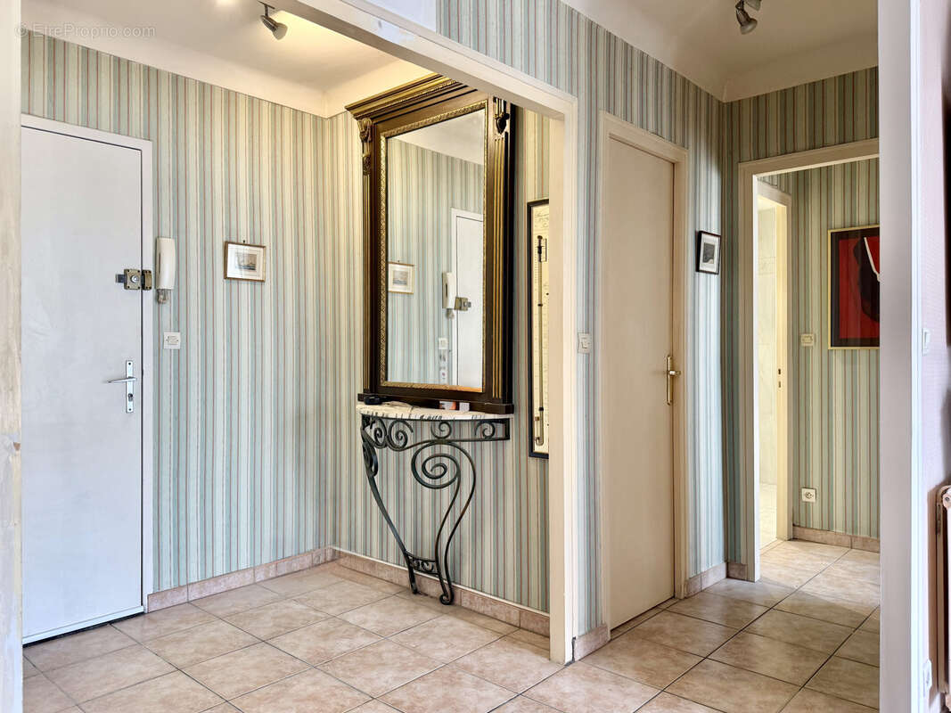 Appartement à REZE
