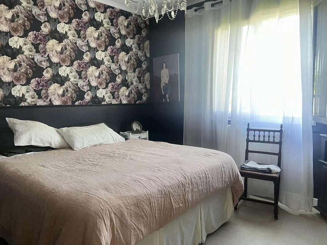 Maison à SAINT-HILAIRE-DU-ROSIER