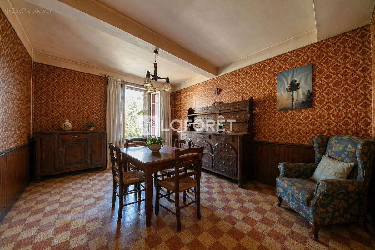 Maison à SALVAGNAC
