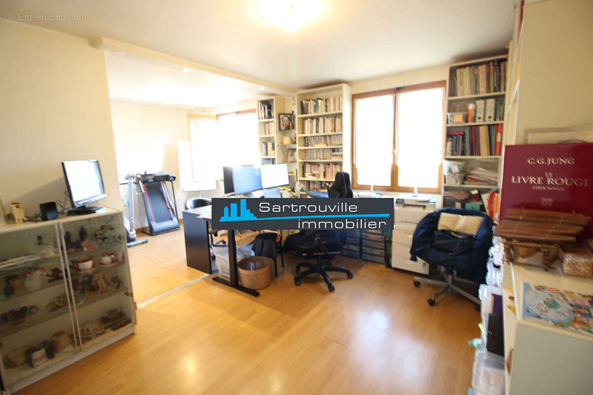 Maison à CARRIERES-SUR-SEINE