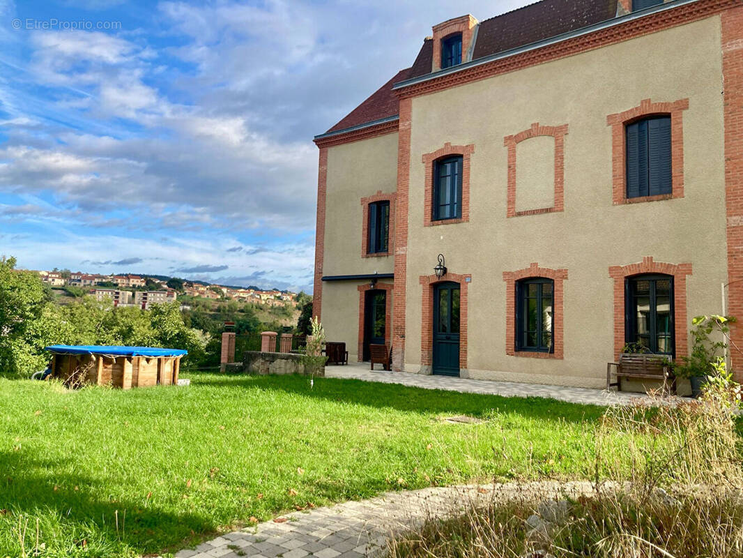 Maison à SAINT-SYMPHORIEN-SUR-COISE