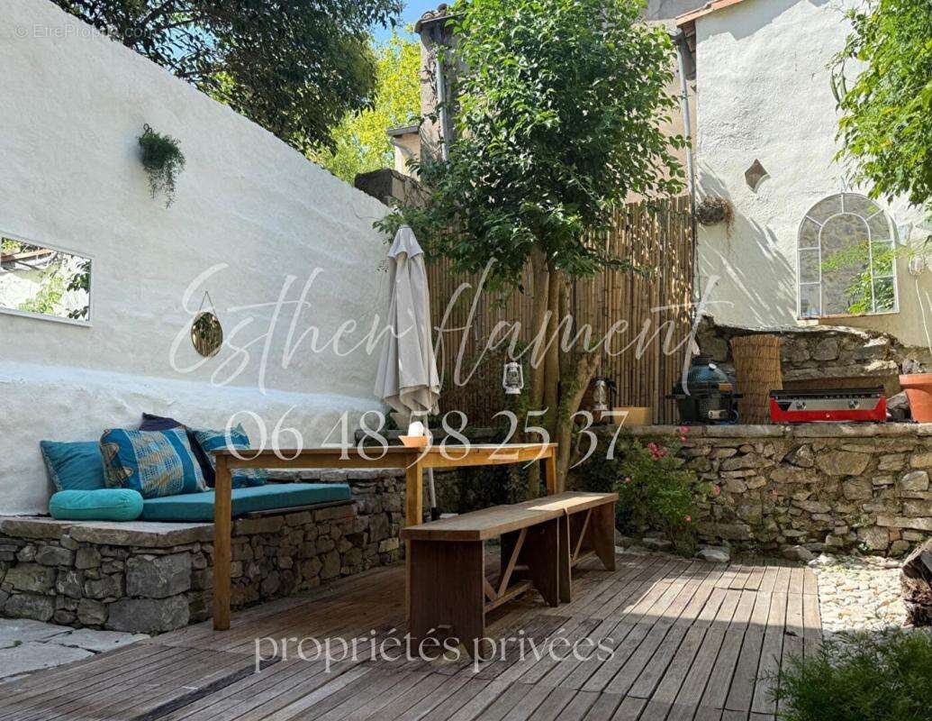 Maison bourgeoise Saint Hippolyte Du Fort , Cévennes, cachet ancien et volumes d'exception - photo 5