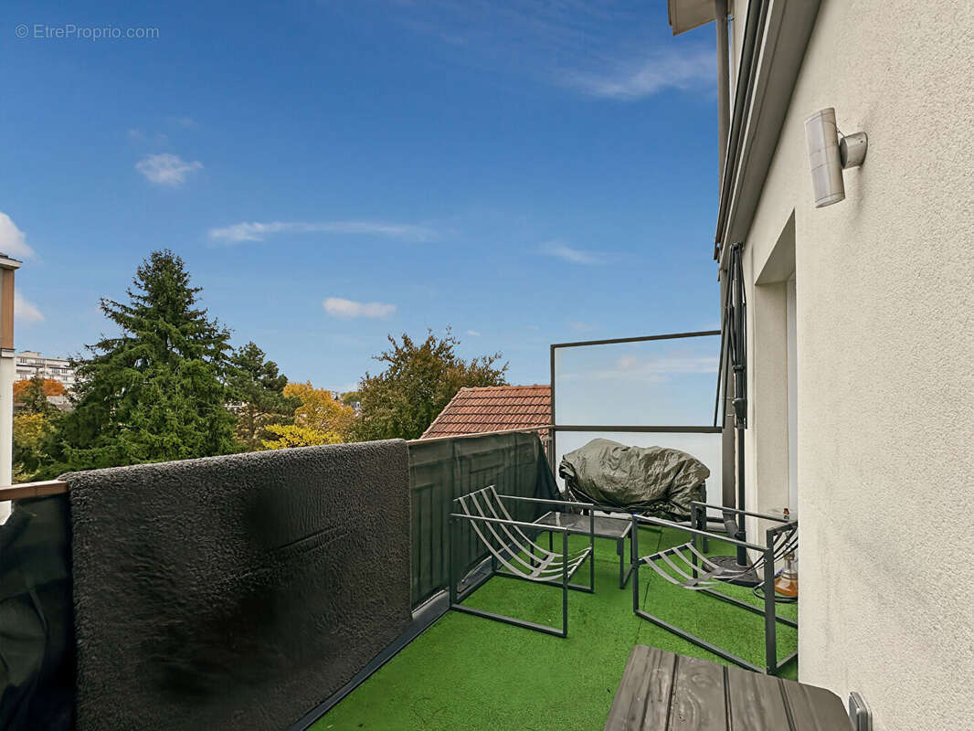 Appartement à ROSNY-SOUS-BOIS