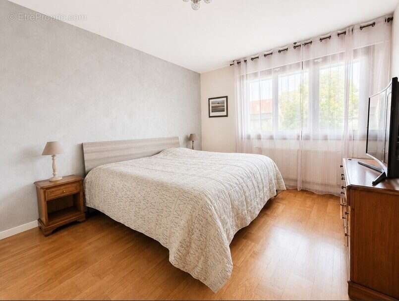 Appartement 80 m² à Gaillard  - photo 5