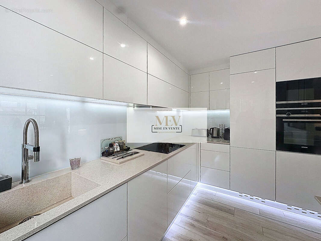 Appartement à LE PERREUX-SUR-MARNE