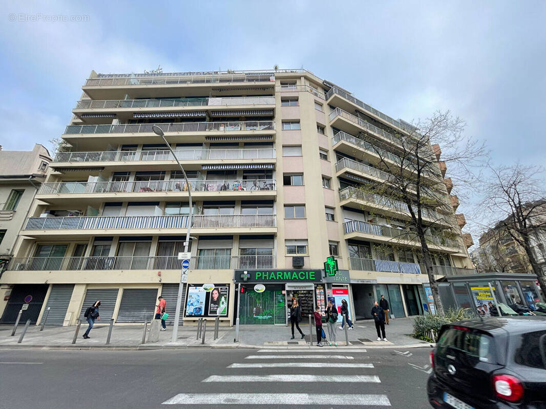 Parking à NICE