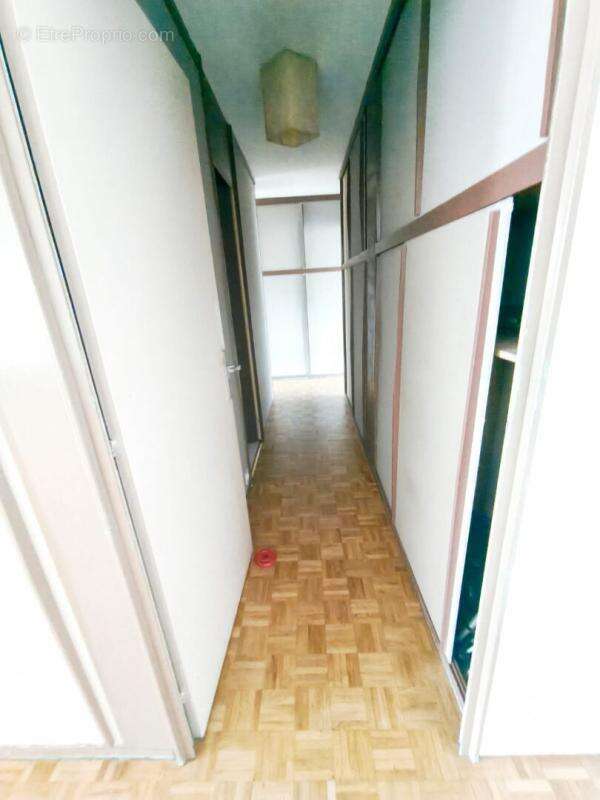 Appartement à LYON-9E