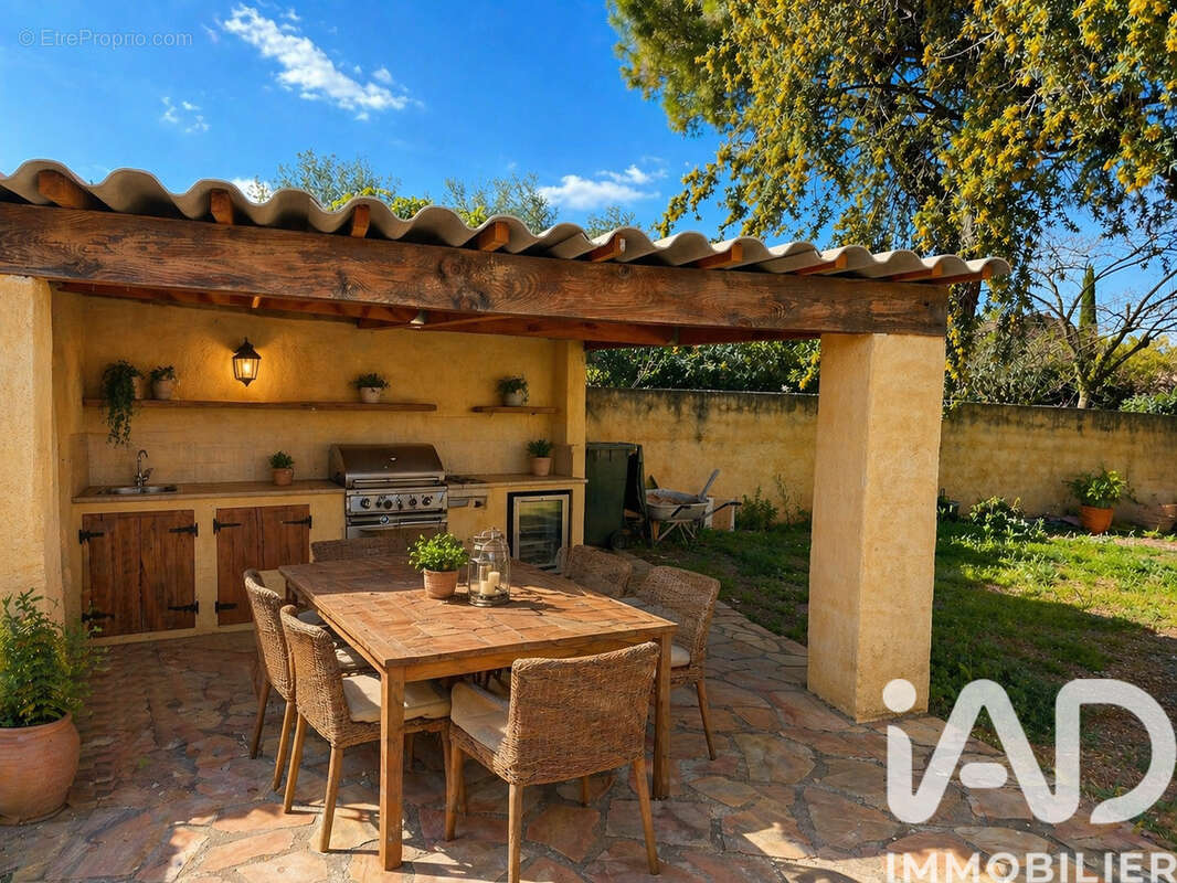 Photo 8 - Maison à SOLLIES-PONT