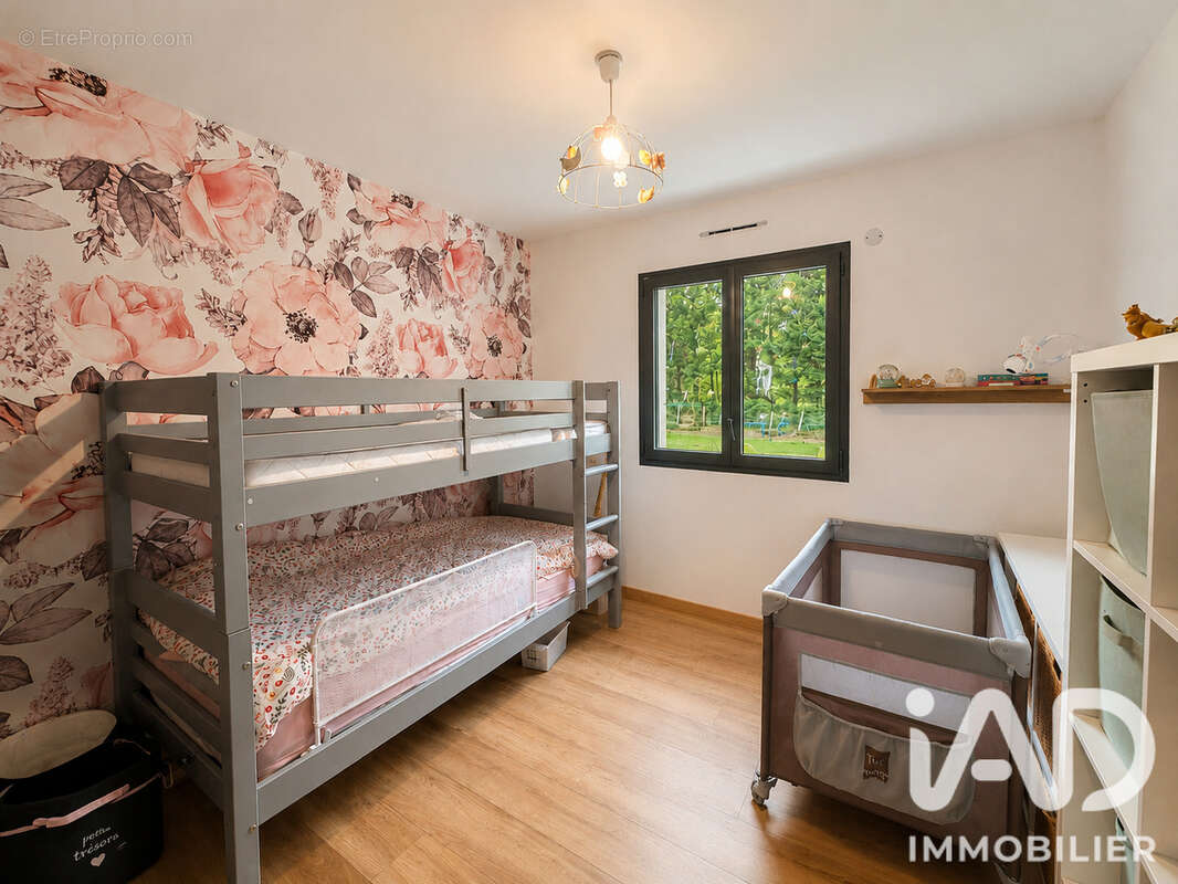 Maison 167 m² à Tartas  - photo 8