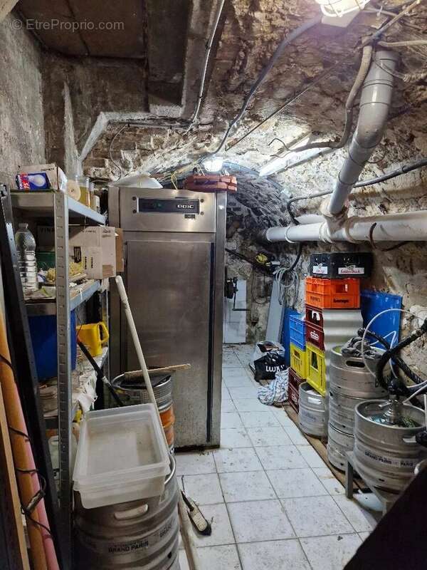 Commerce à PARIS-10E