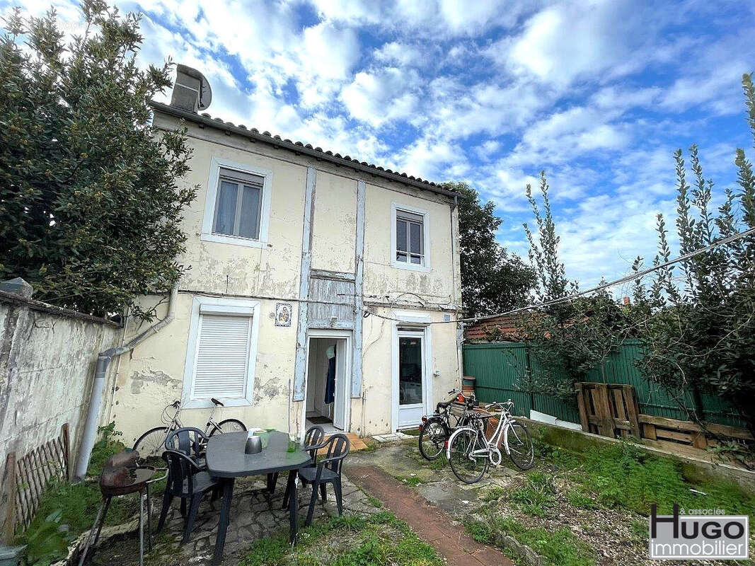 Appartement à BORDEAUX