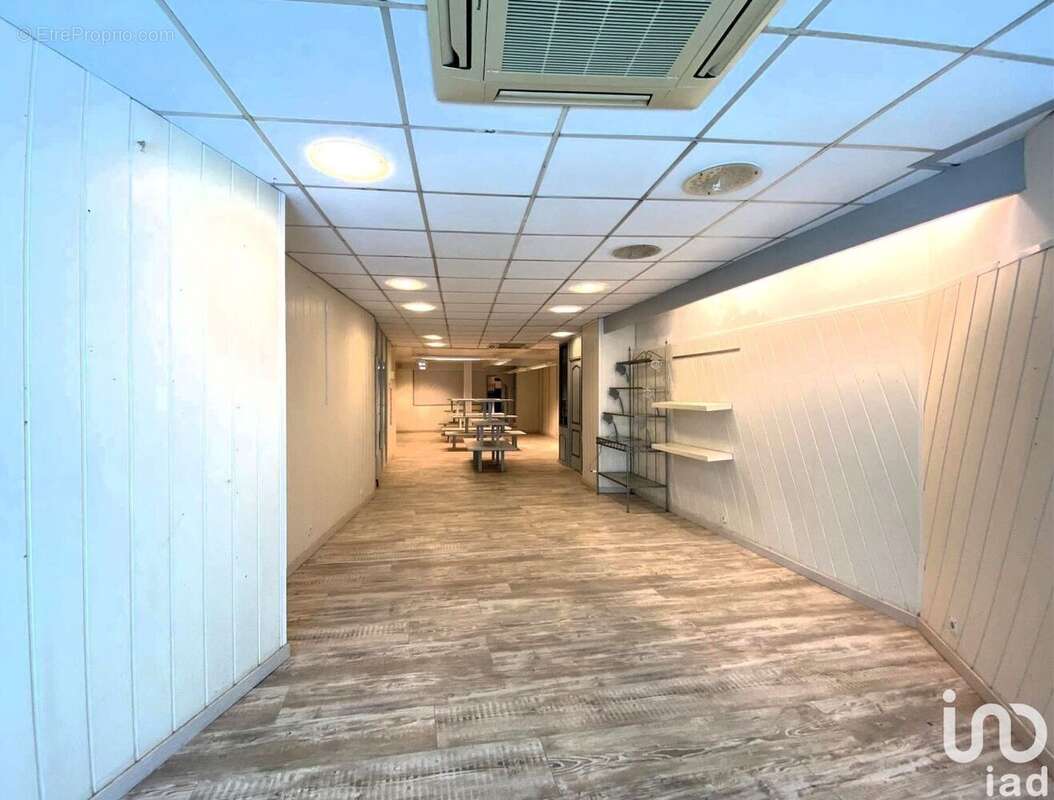 Photo 5 - Commerce à JONZAC