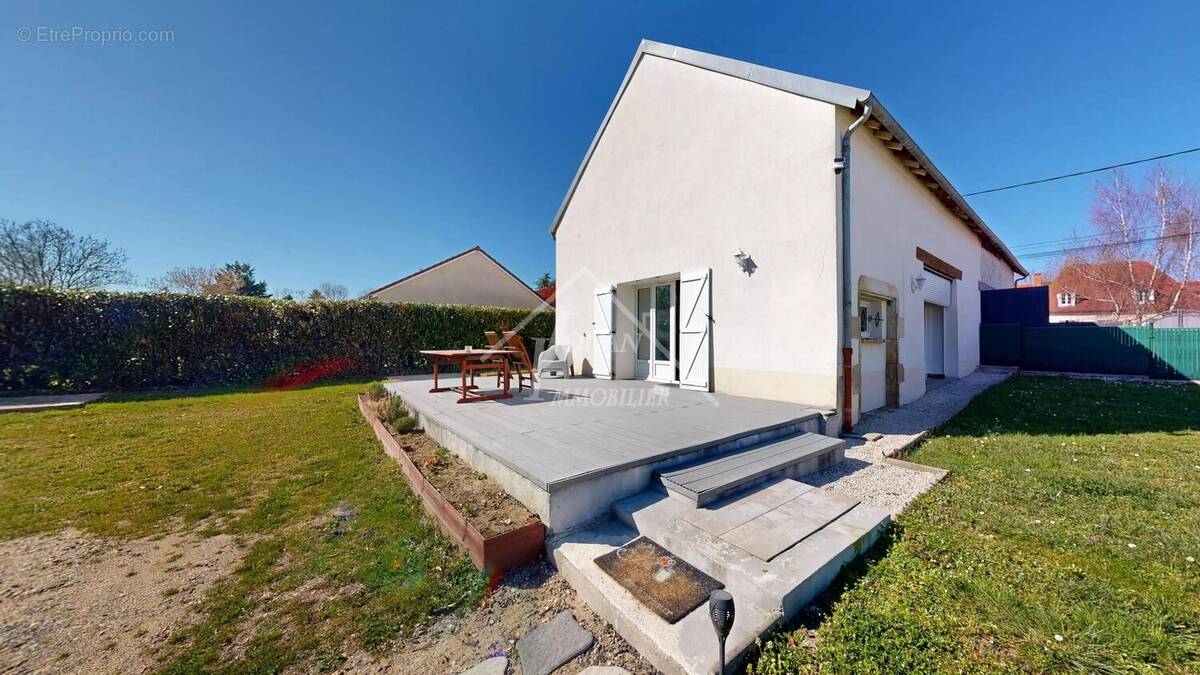 Maison à BELLERIVE-SUR-ALLIER