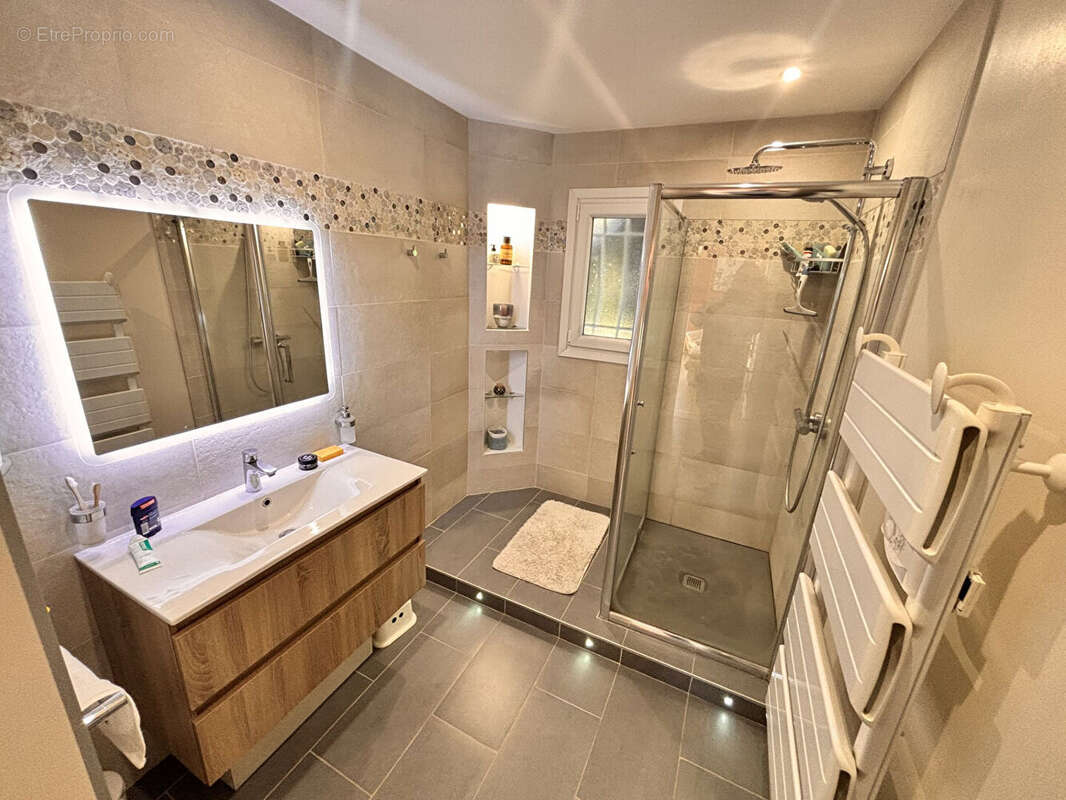 Maison à BASSE-GOULAINE