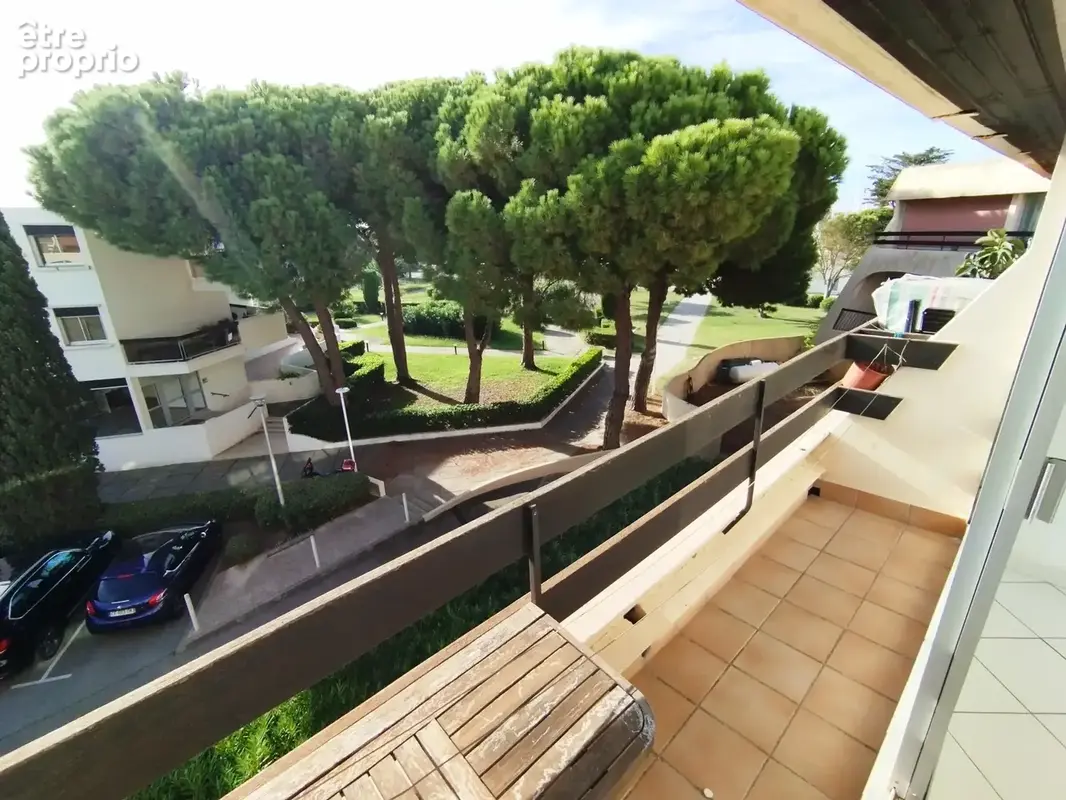 T2 lumineux avec terrasse et piscine - photo 7