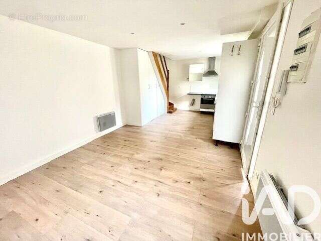 Photo 5 - Maison à VILLENEUVE-LE-ROI