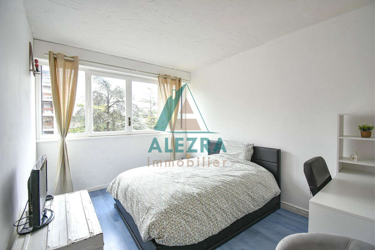 Appartement à LA CELLE-SAINT-CLOUD