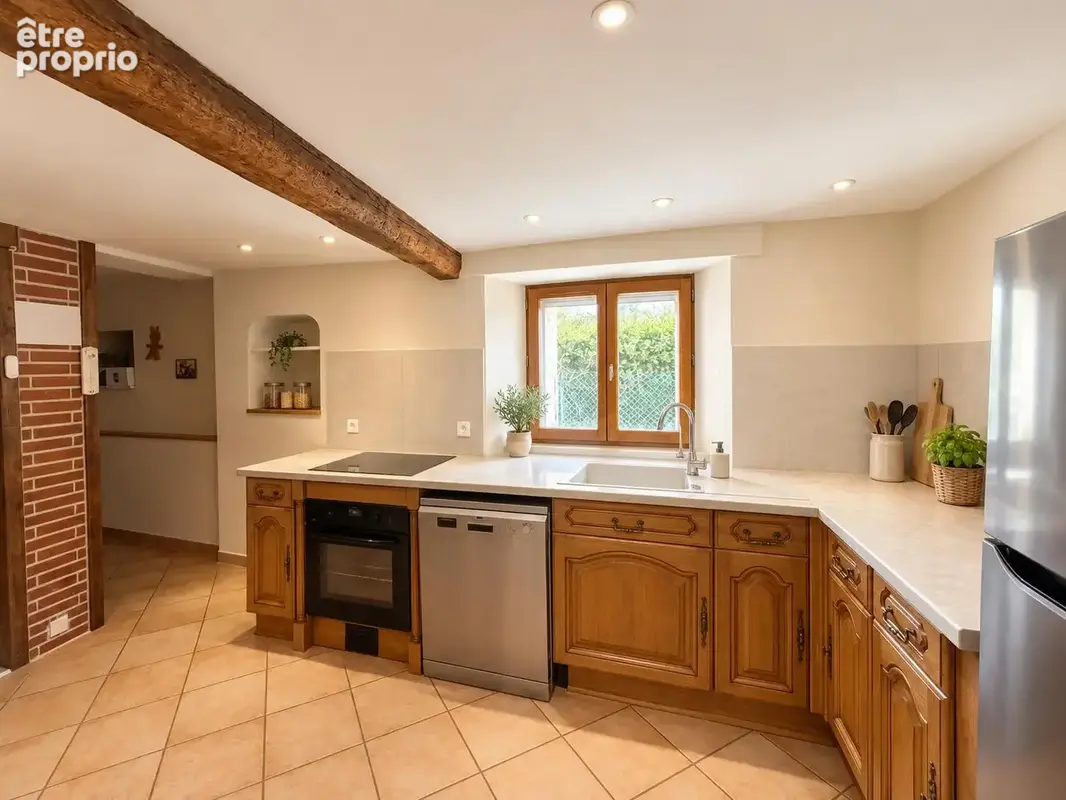 Maison de caractère 201 m2 avec fort potentiel   Terrain 1 364 m2 - photo 5
