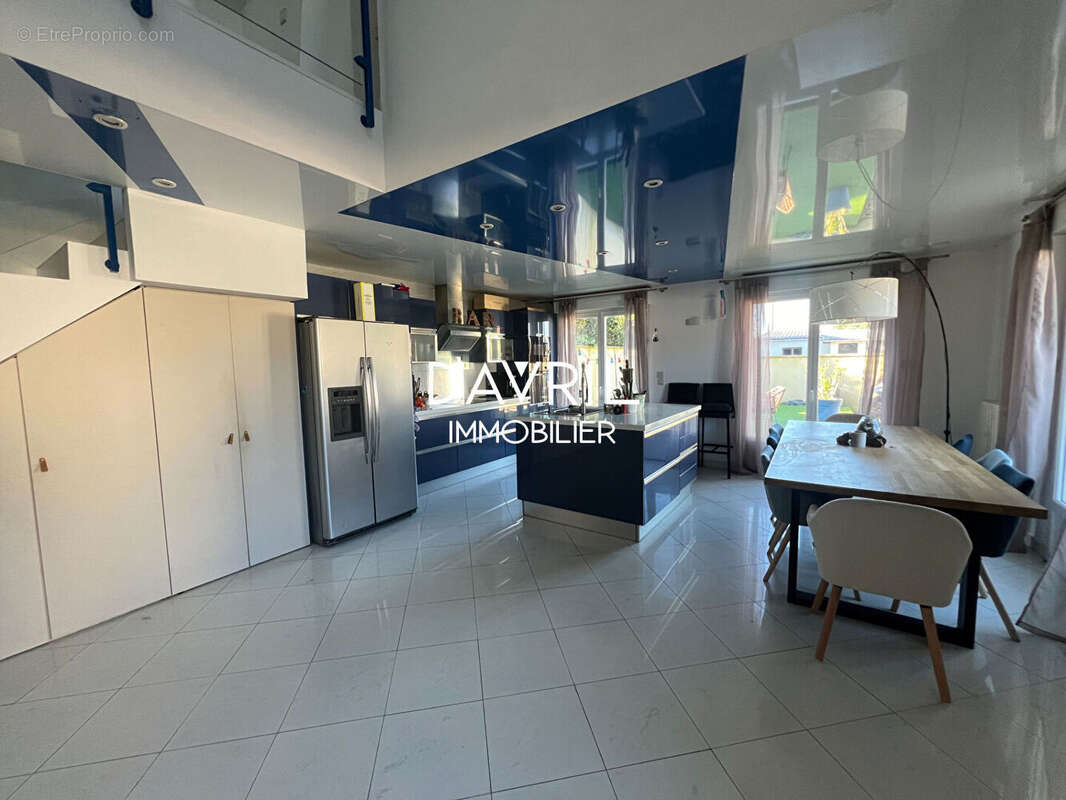 Maison à CONFLANS-SAINTE-HONORINE