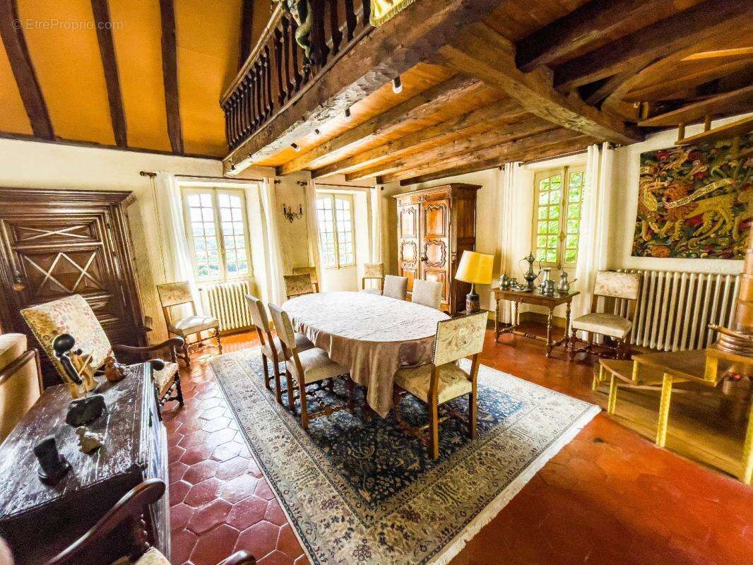 Maison à FIGEAC
