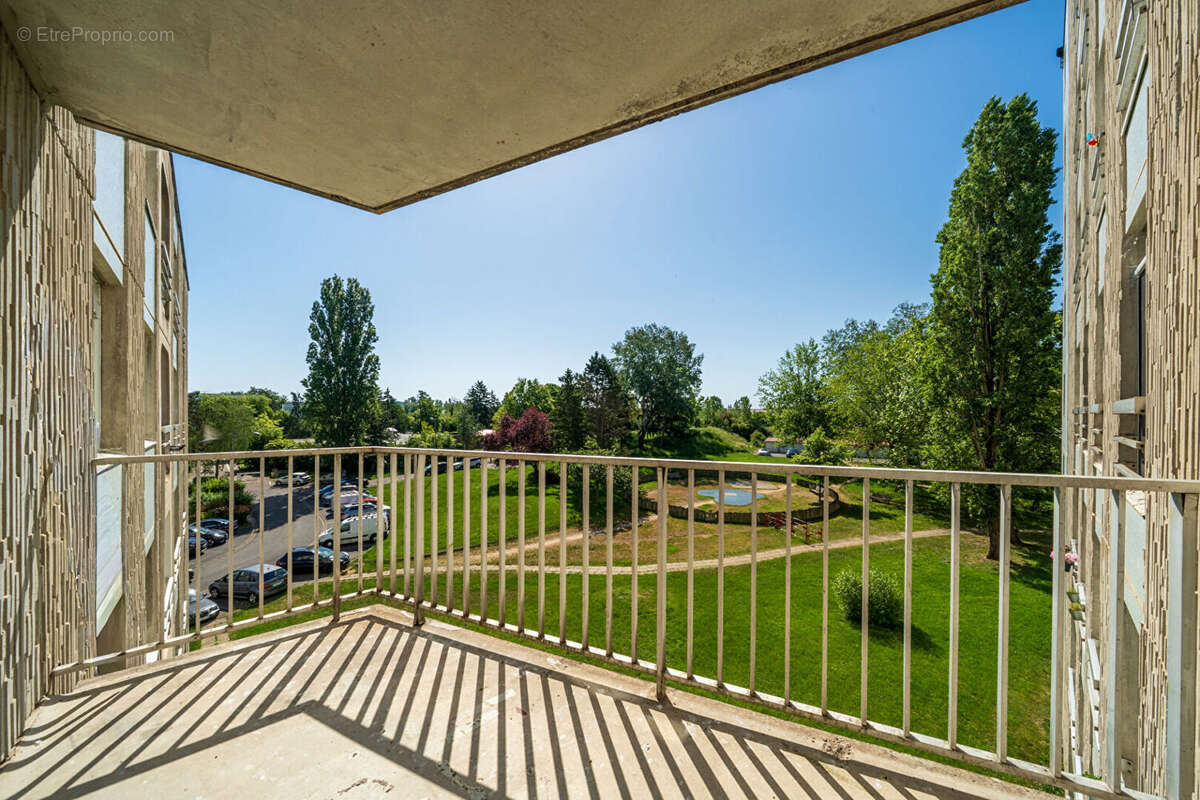 Appartement à ESSEY-LES-NANCY