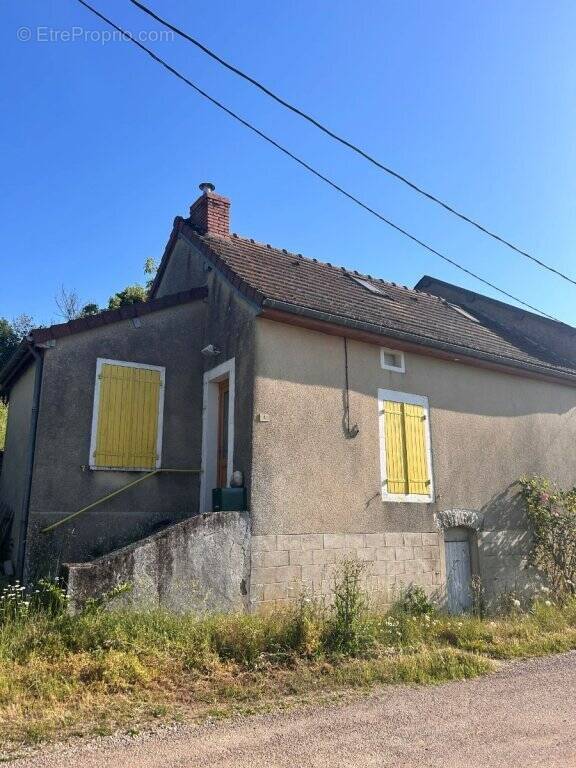 Maison à MONTAPAS