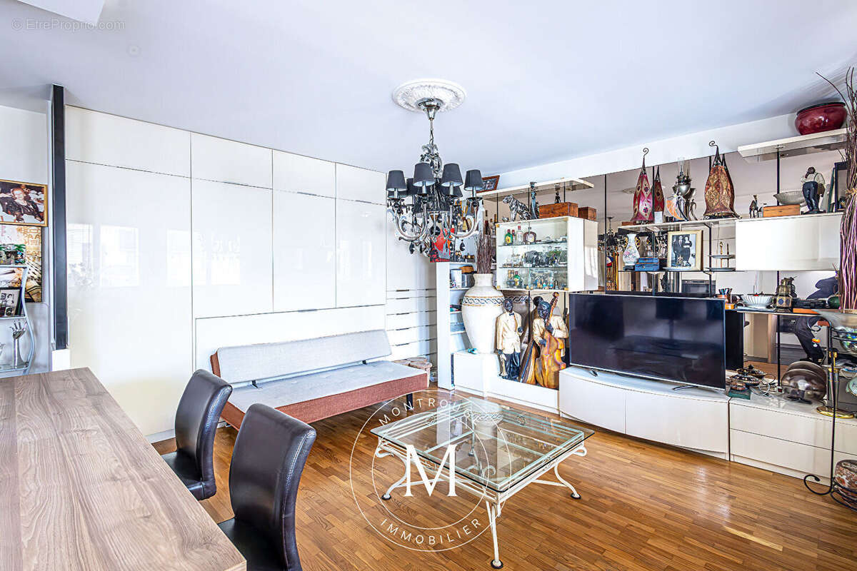 Appartement à LA GARENNE-COLOMBES