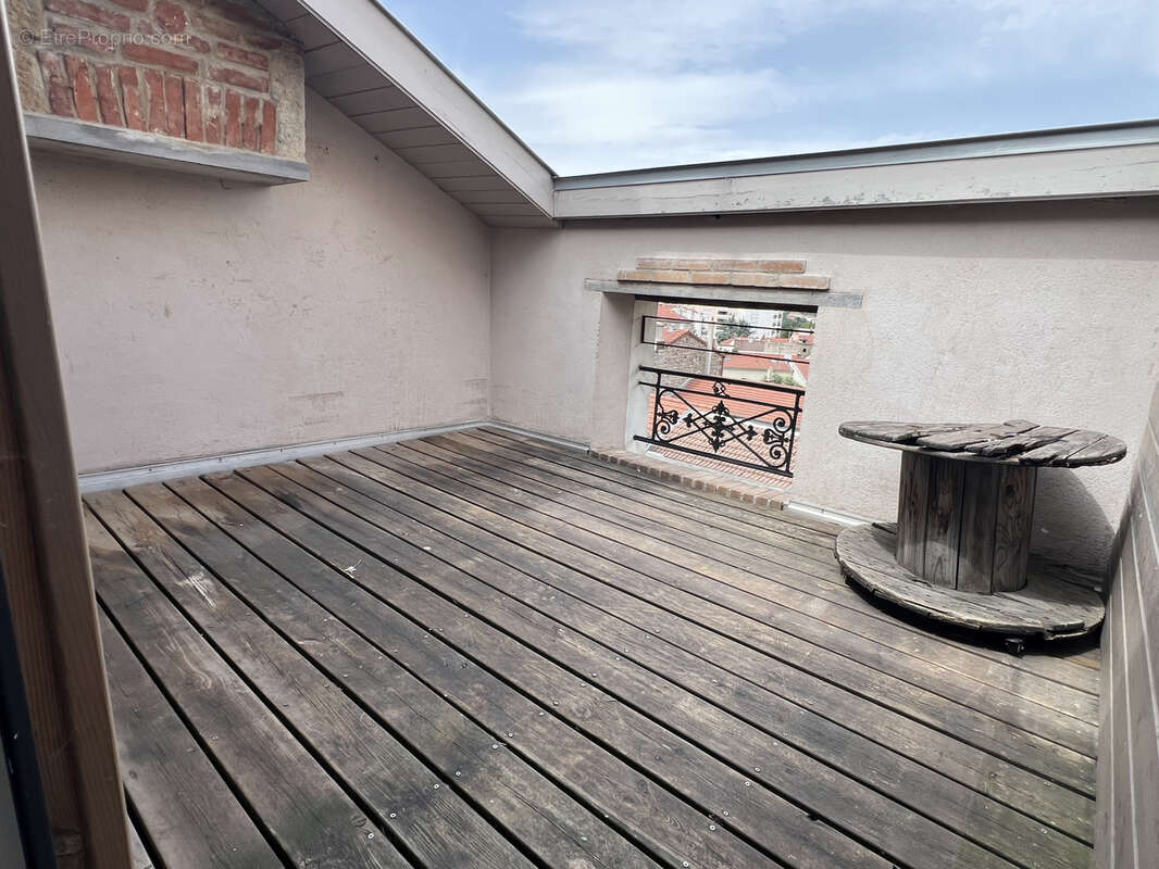 Coup de cœur assuré   Appartement plein de charme avec terrasse tropézienne - photo 2