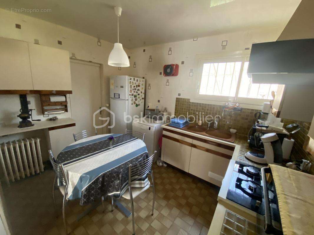 Maison à CASTELGINEST