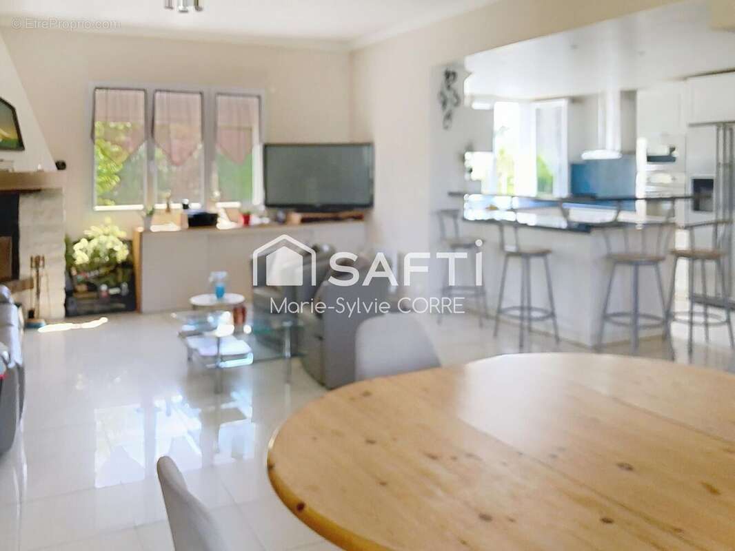 Photo 4 - Maison à RUEIL-MALMAISON