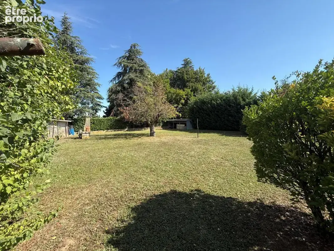 Terrain à SIMANDRES