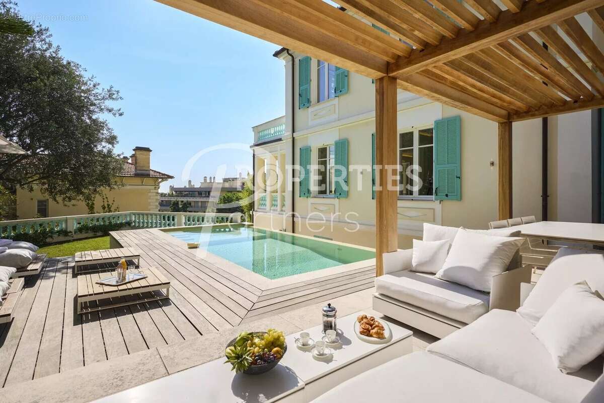 Maison à BEAULIEU-SUR-MER