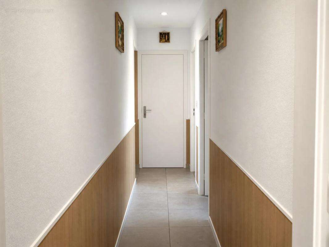 Maison de 6 pièces de 195 m² à Cherbourg-en-Cotentin,La Glacerie - photo 13