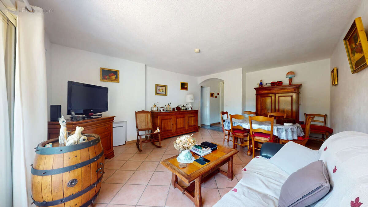 Appartement à FREJUS