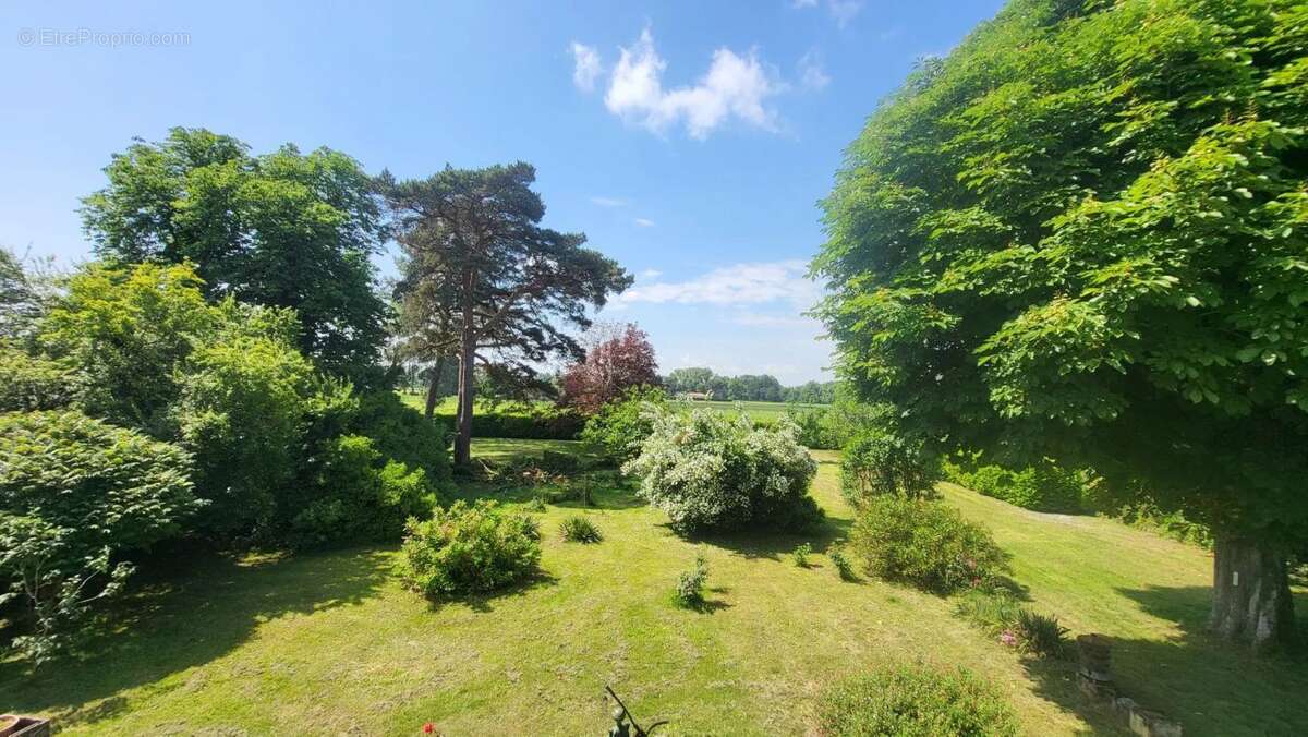 Maison à SAINT-AVIT-SAINT-NAZAIRE