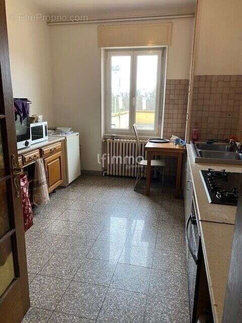 Ensemble immobilier - photo 8