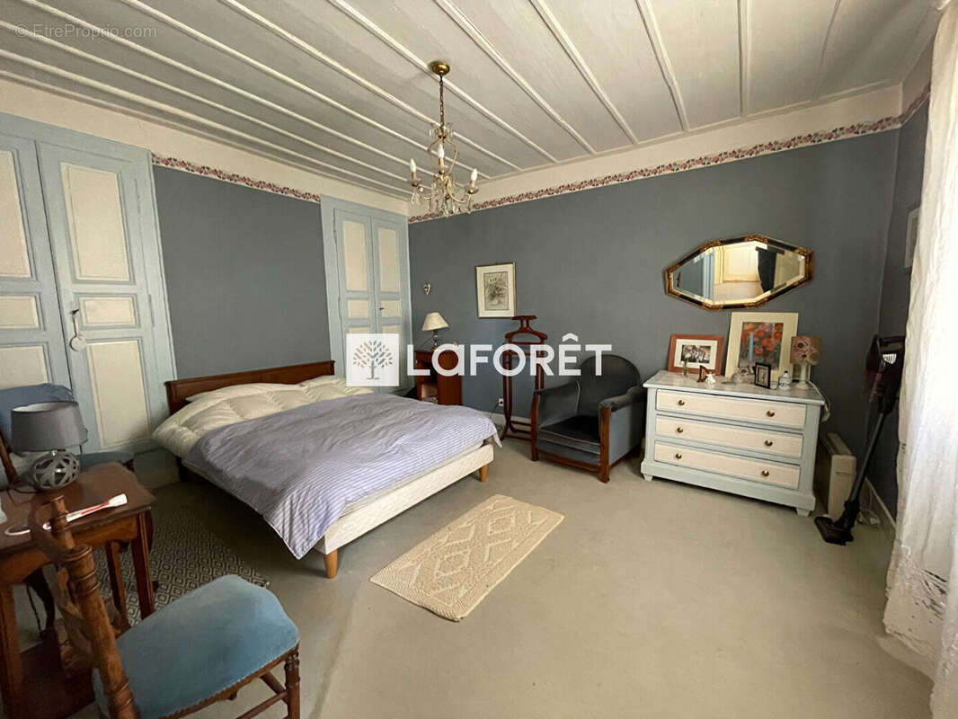 Maison Langeac 4 pièces 140m2 - photo 8