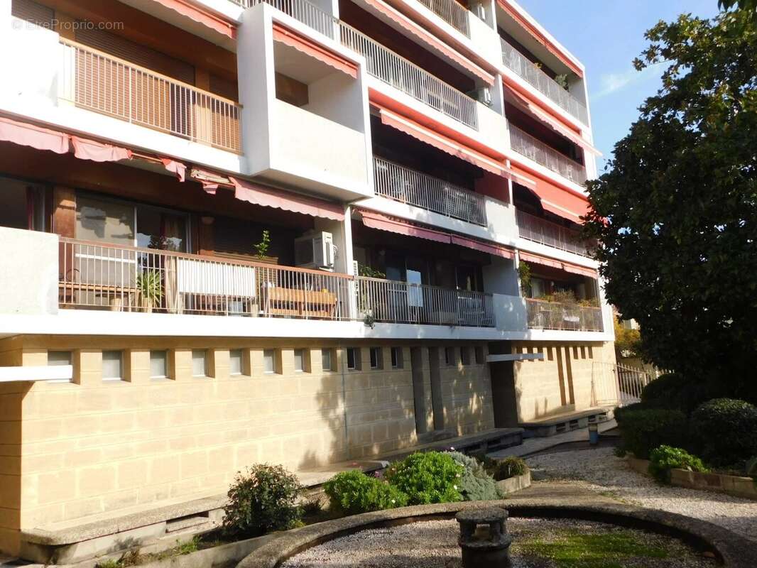 Appartement à ARLES