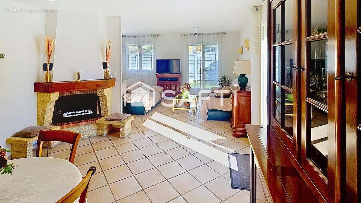 Photo 2 - Maison à CASTELGINEST