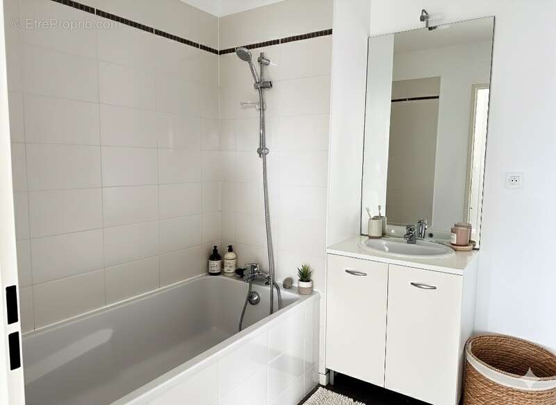 Appartement à LA MEMBROLLE-SUR-CHOISILLE