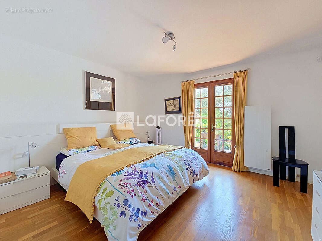 maison néo-béarnaise avec piscine ORTHEZ - 7 pièce(s) - 169m² - photo 10