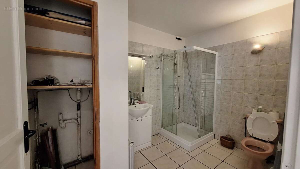Vente murs Local commercial 40m² - photo 5