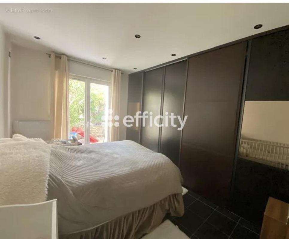Appartement à VILLEMOMBLE