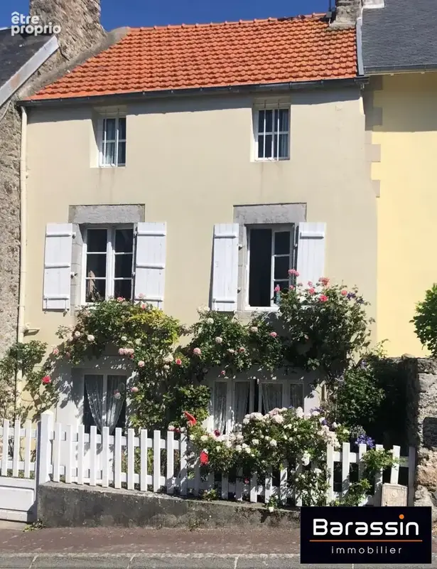 Maison à AGON-COUTAINVILLE