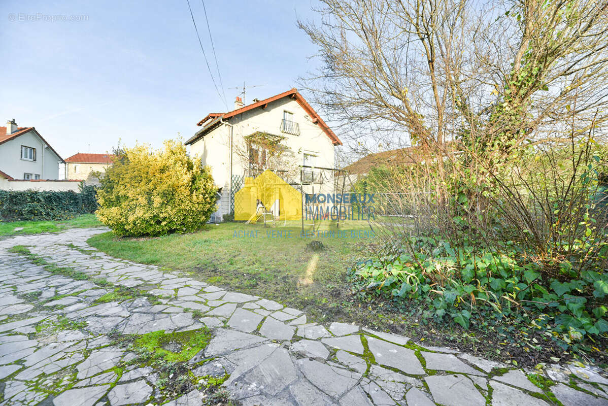 Maison à MORSANG-SUR-ORGE