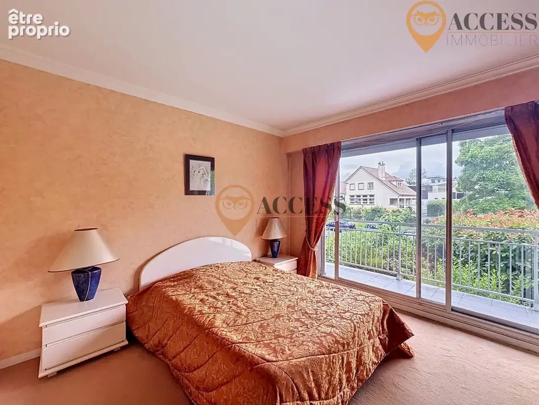 MARGENCY - Appartement avec cave, balcon et parking - photo 4
